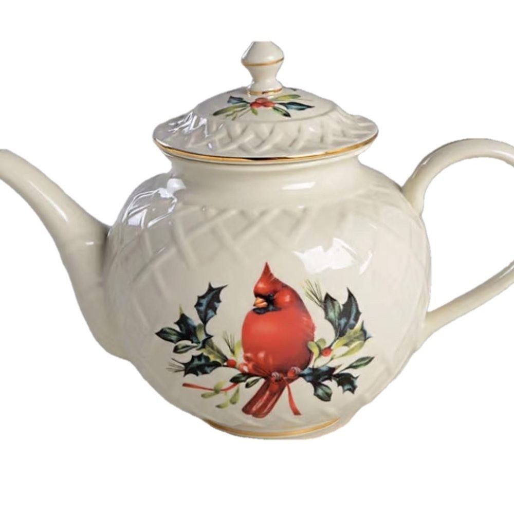 Lenox Winter Greetings Cardinal Large Embossed Tea Pot